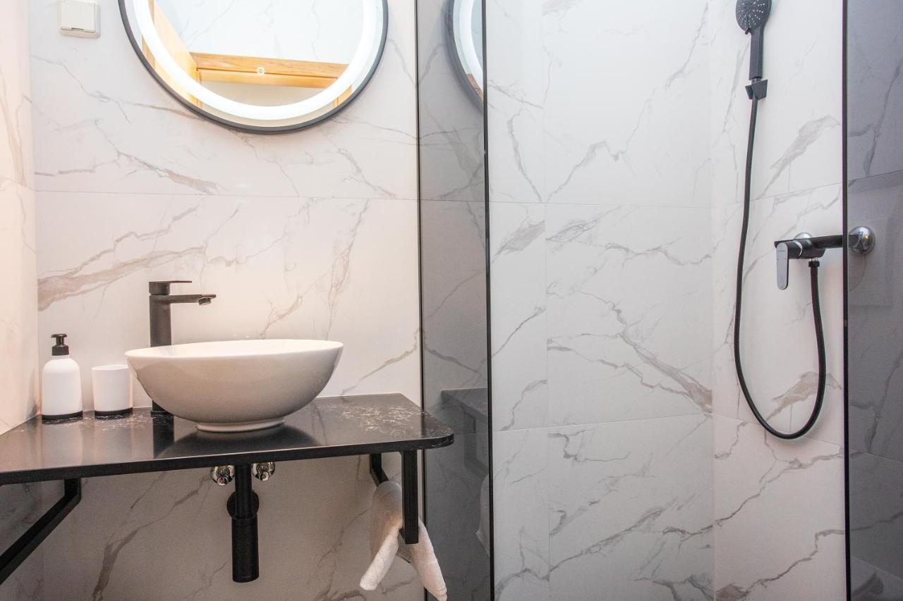 Apartments Nedo Dalmatia Омиш Экстерьер фото