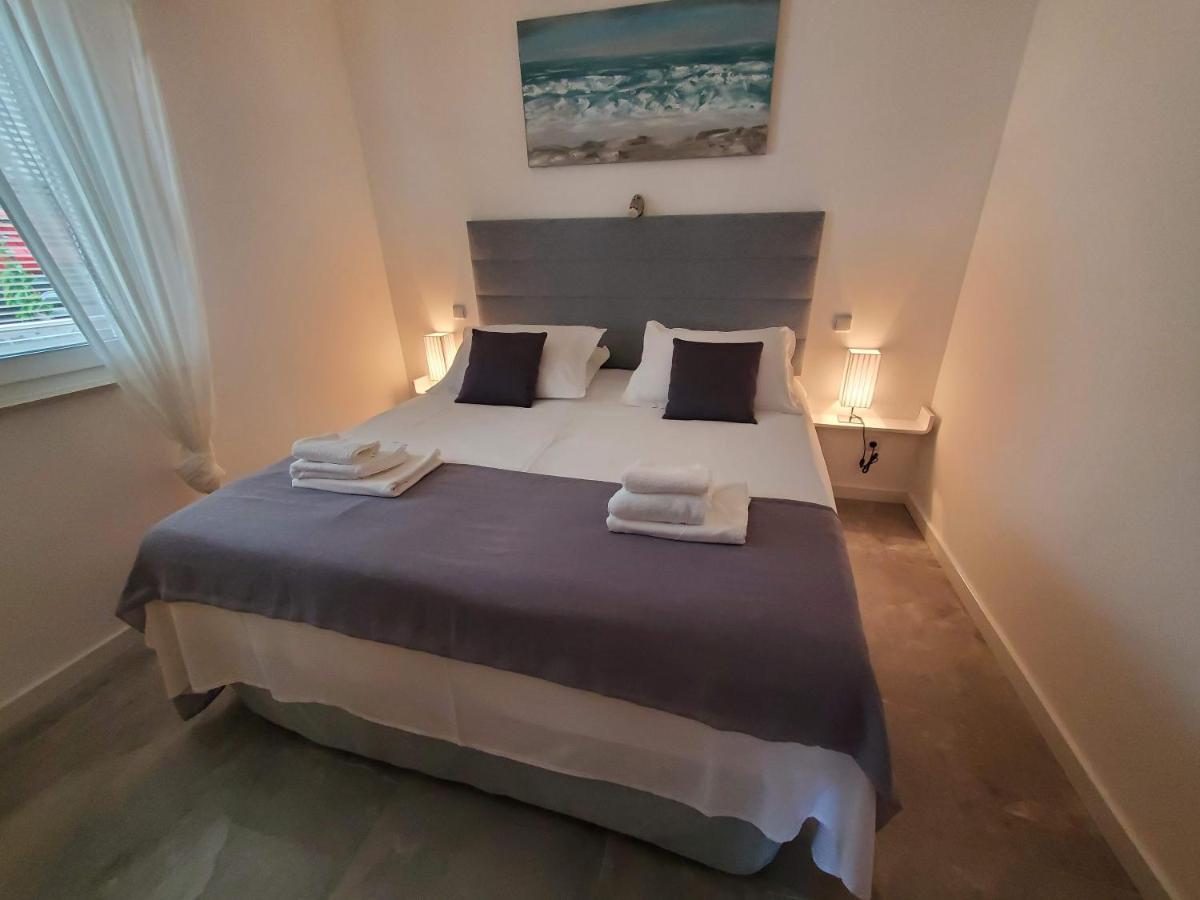 Apartments Nedo Dalmatia Омиш Экстерьер фото